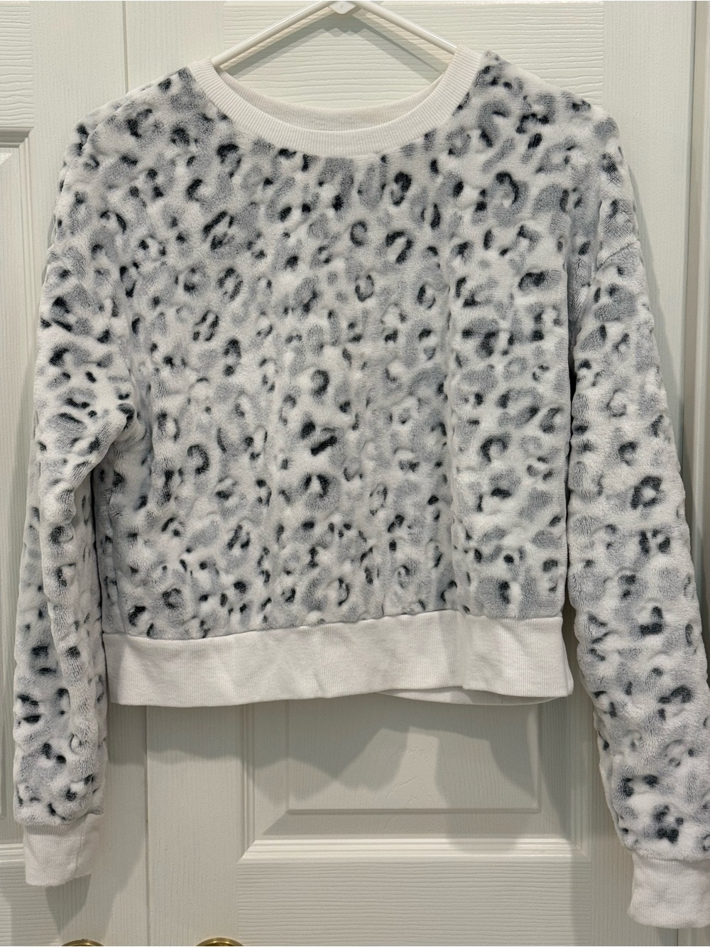 Miss Chievous White & Gray Leopard Plush Crewneck Sweatshirt